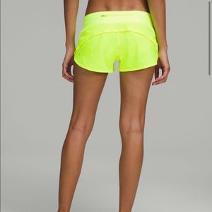 Lululemon Speed Up Low-Rise Lined Short 2.5” in Highlight Yellow